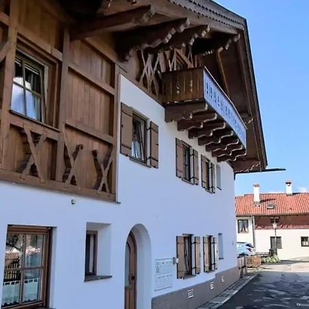 Ferienwohnung Mit Panoramablick Auf Alpspitze 아파트 가르미슈파르텐키르헨