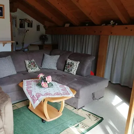 아파트 Ferienwohnung Mit Panoramablick Auf Alpspitze