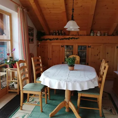 Ferienwohnung Mit Panoramablick Auf Alpspitze 아파트 가르미슈파르텐키르헨